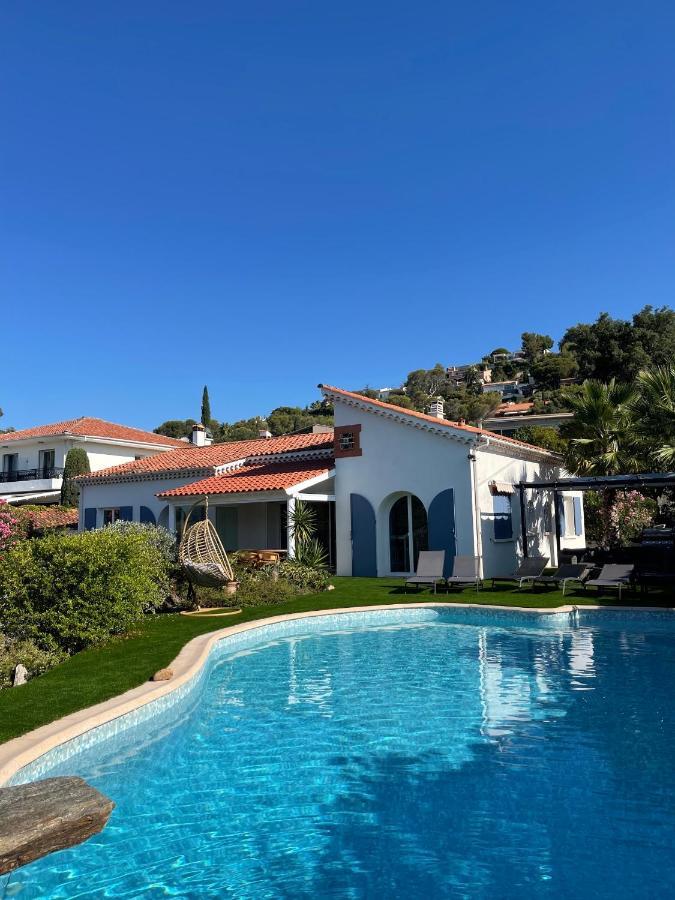 Villa La Quietude Лес-Иссамбр Экстерьер фото